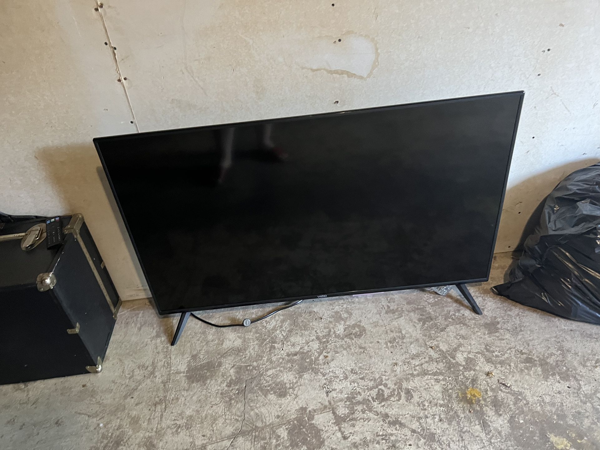 45” Vizio Smart Tv