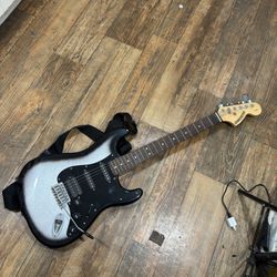 Used Squier Starcaster Silverburst Stratocaster HSS