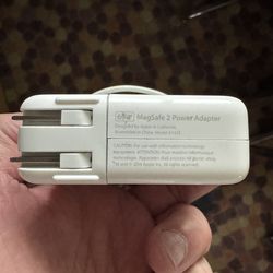 Apple Mag Safe 2 Charger