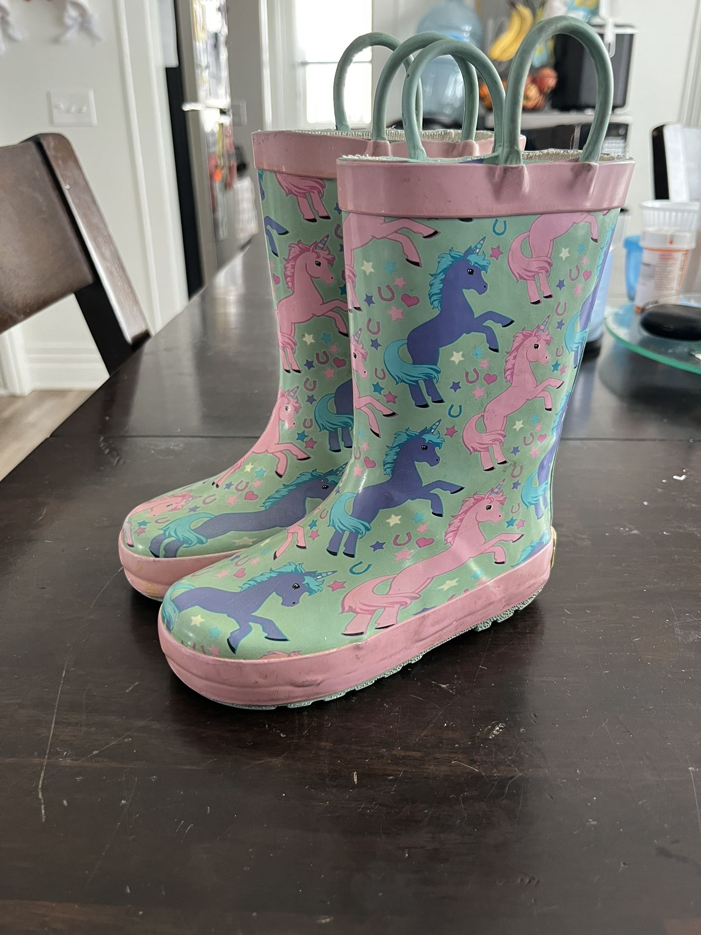 Girl Rain Boots Size 7/8