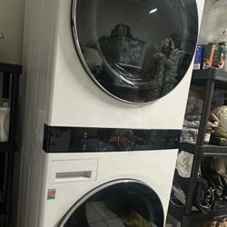 Se Vende Lavadora Y Secadora Lg ThinQ Está Como Nueva En Perfectas Condiciones