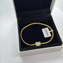 Pandora Moments Sparkling Golden Plated Heart Claps Snake Chain Size 7.9 Inches 20 Cm