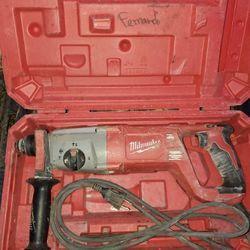 Milwaukee Rotary Hammer 