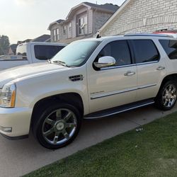 2013 Cadillac Escalade