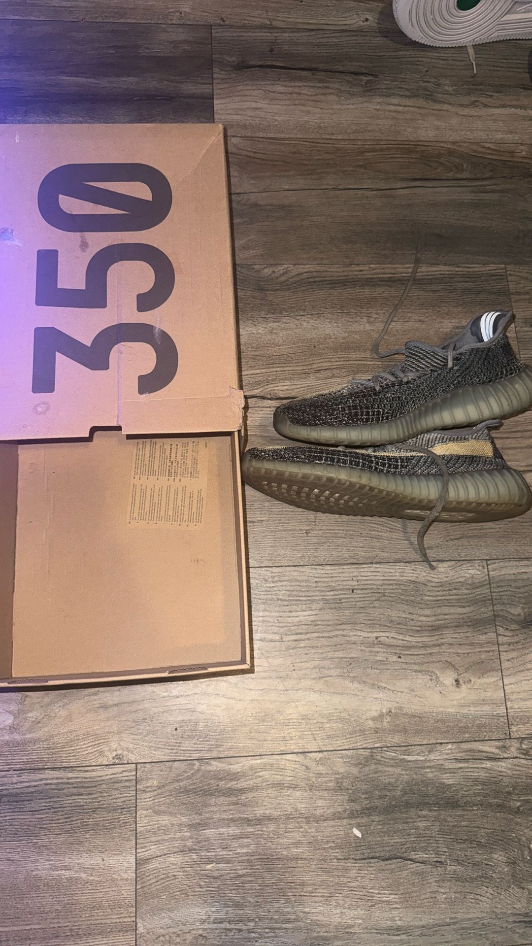 Yeezy Boost 350 V2 Ash Blue
