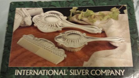 International Silver Company 3 Piece Silver Plated Dresser Set Brush Comb Mirror