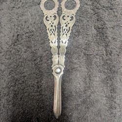Vintage Grape Scissors