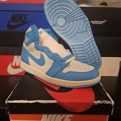 Deadstock Mens Air Jordan 1 Retro High OG (UNC Reimagined)