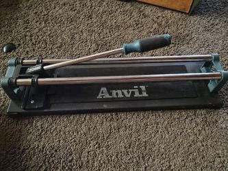 Tile cutter