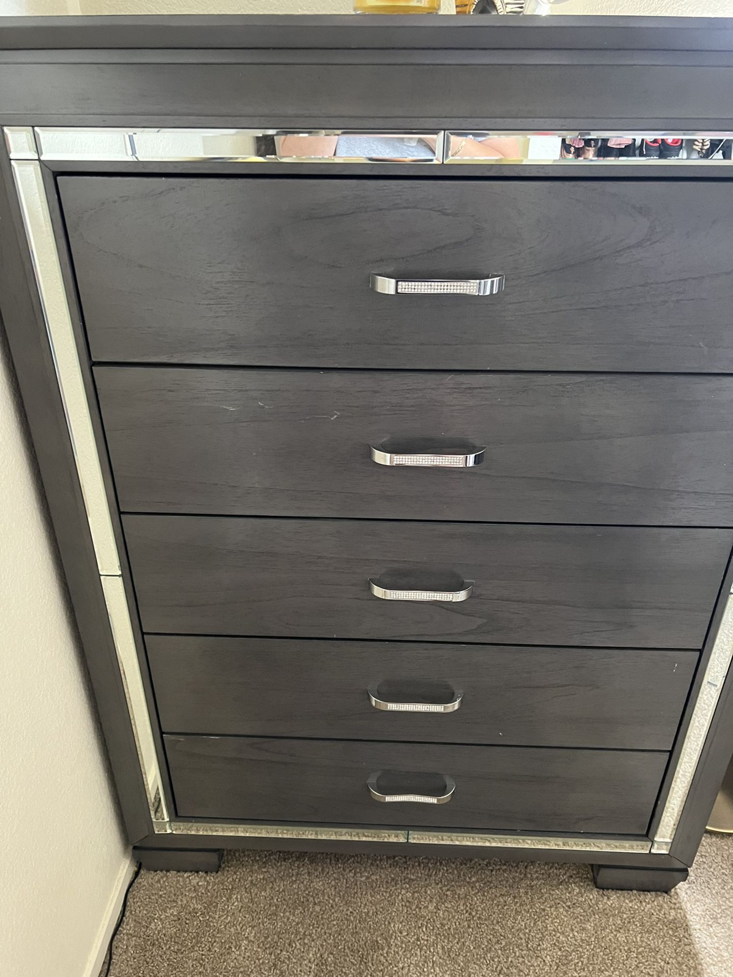 Grey Dresser 