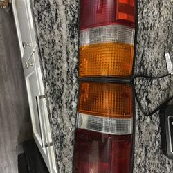 Toyota Pickup Tail Lights 