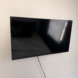 32 Inch Smart TV (Amazon Fire)
