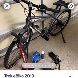 Trek Verve+ eBike 2019 – Bosch Motor, 2812 mi – $1000