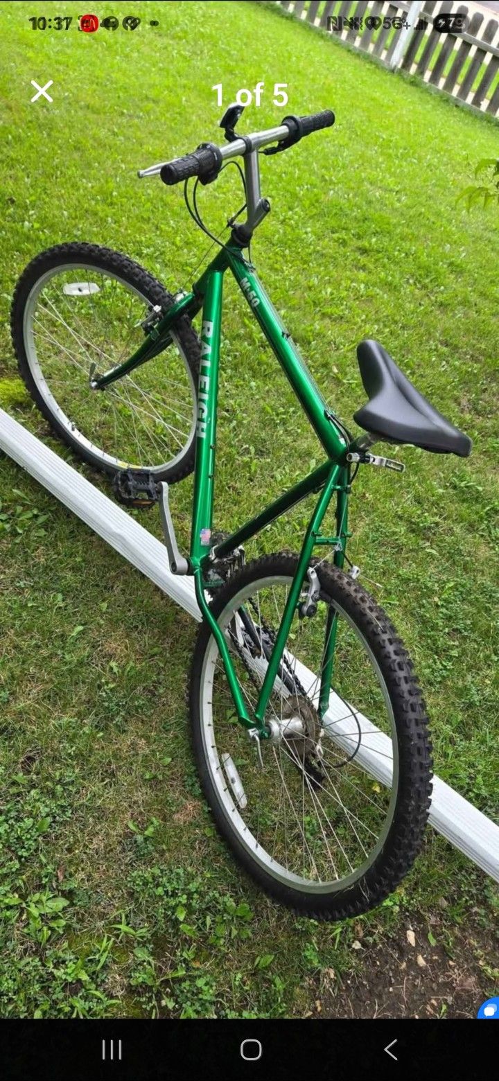 Raleigh M50 Mountain Bike Size 26 Aluminum