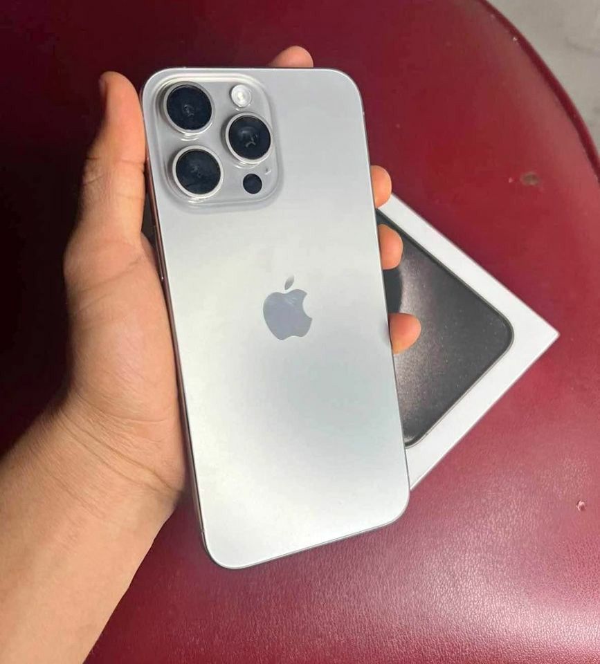 Apple IPhone 15 Pro Max 512gb Unlocked