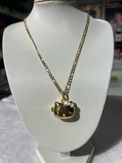 Cadena de 18” pulgadas y medalla oro laminado
