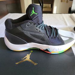*NEW* Nike Jordan Zoom Separate Black/Green Strike Size Men's 10 Women's 11.5 with Box
