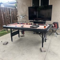Pool table portable