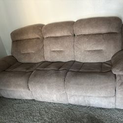 Recliner Couches 