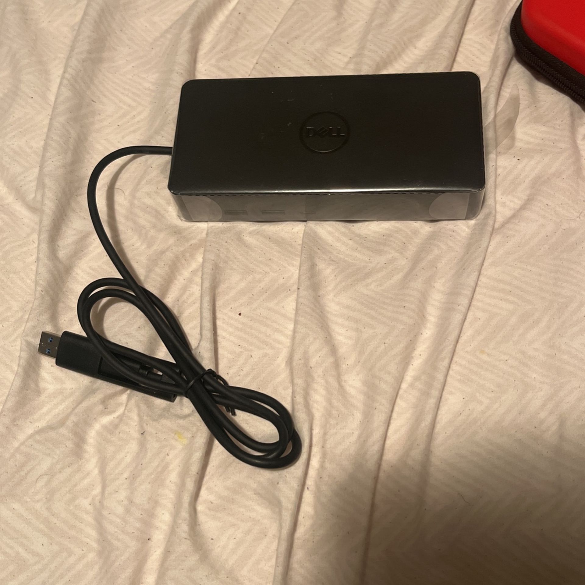 Dell universaldock D600