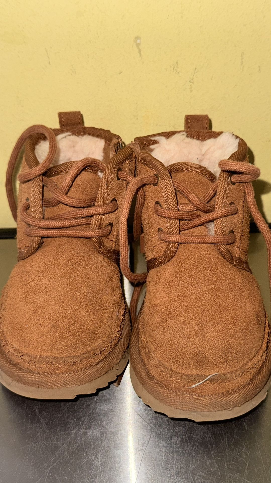 Uggs shoes for kids