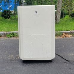 Friedrich 25-Pint Dehumidifier w/ Built-In Drain Pump - Great Condition 