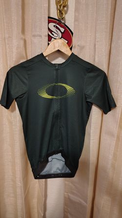 Oakley shirt size XS