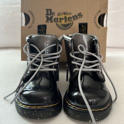 Dr. Martens Kids Collection- 1460 Glitter 