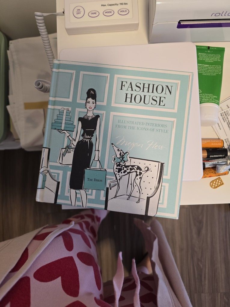 Megan HESS Fashion House Book