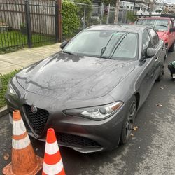 2021 Alfa Romeo Guilia 