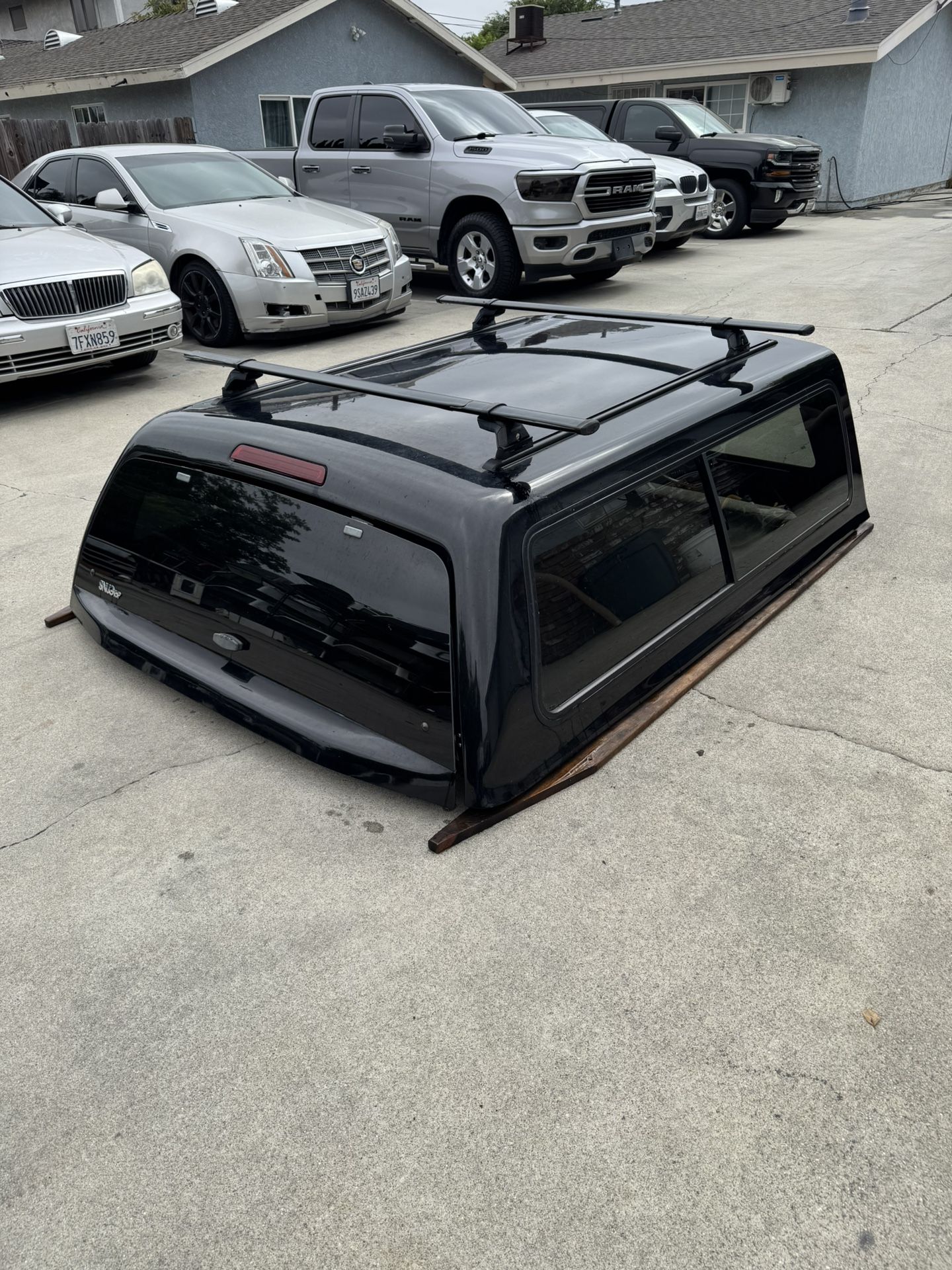 SNUGtop Extra Vision Black Camper Shell Ford F 150 6’5” 2015/2020