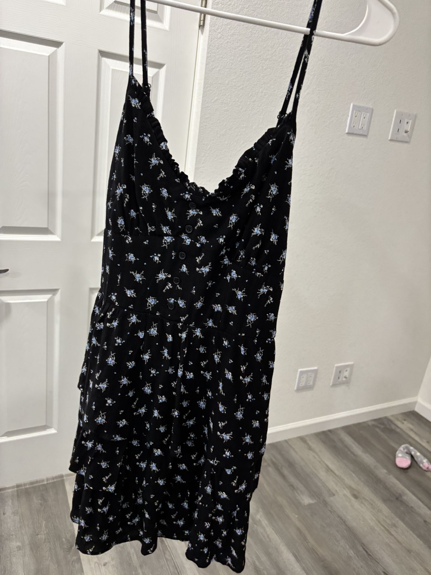 Women’s Clothing - Dress