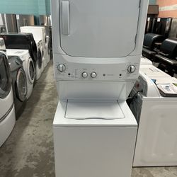27” Wide Stack Washer Dryer 