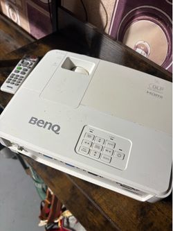 BenQ DLP projector