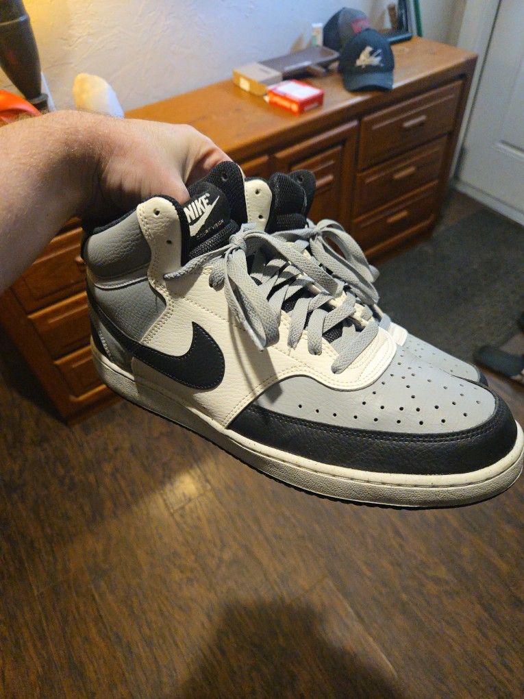 Nike Court Vision Size 11.5 Mens