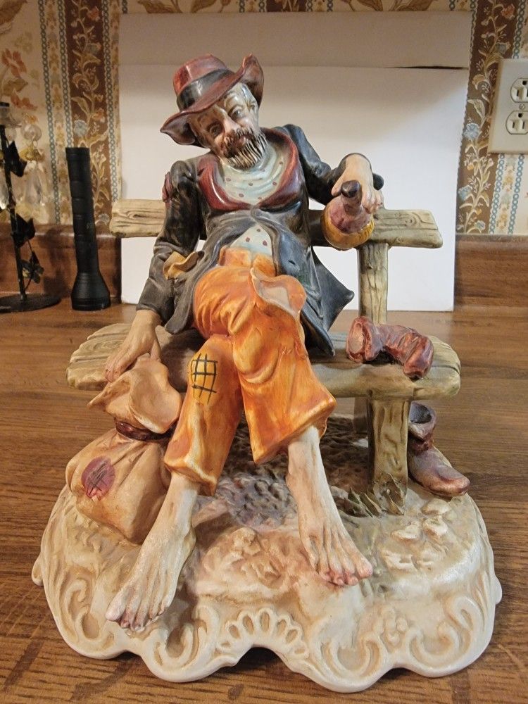 Capodimonte Figurine