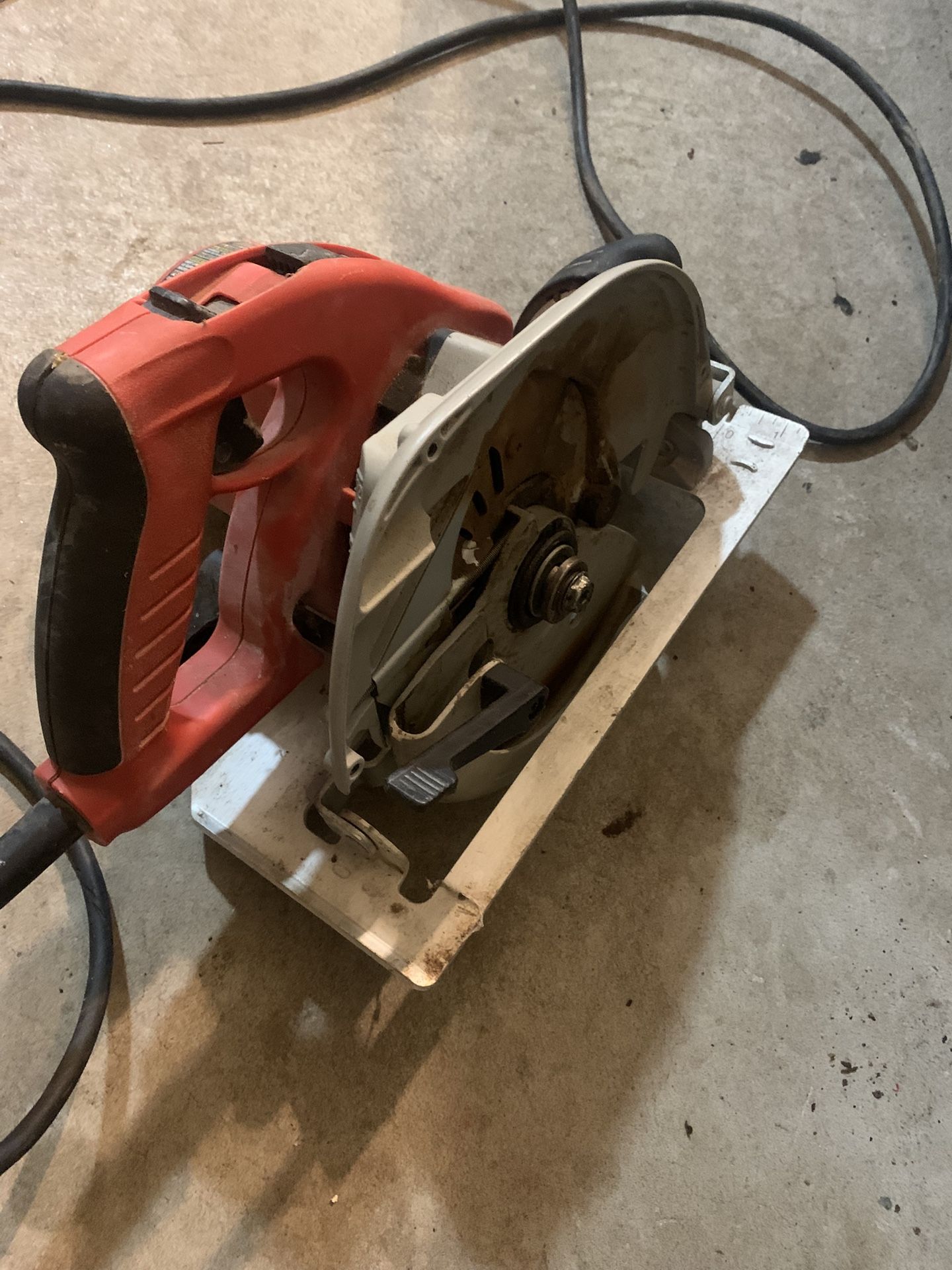 Milwaukee Circular Saw