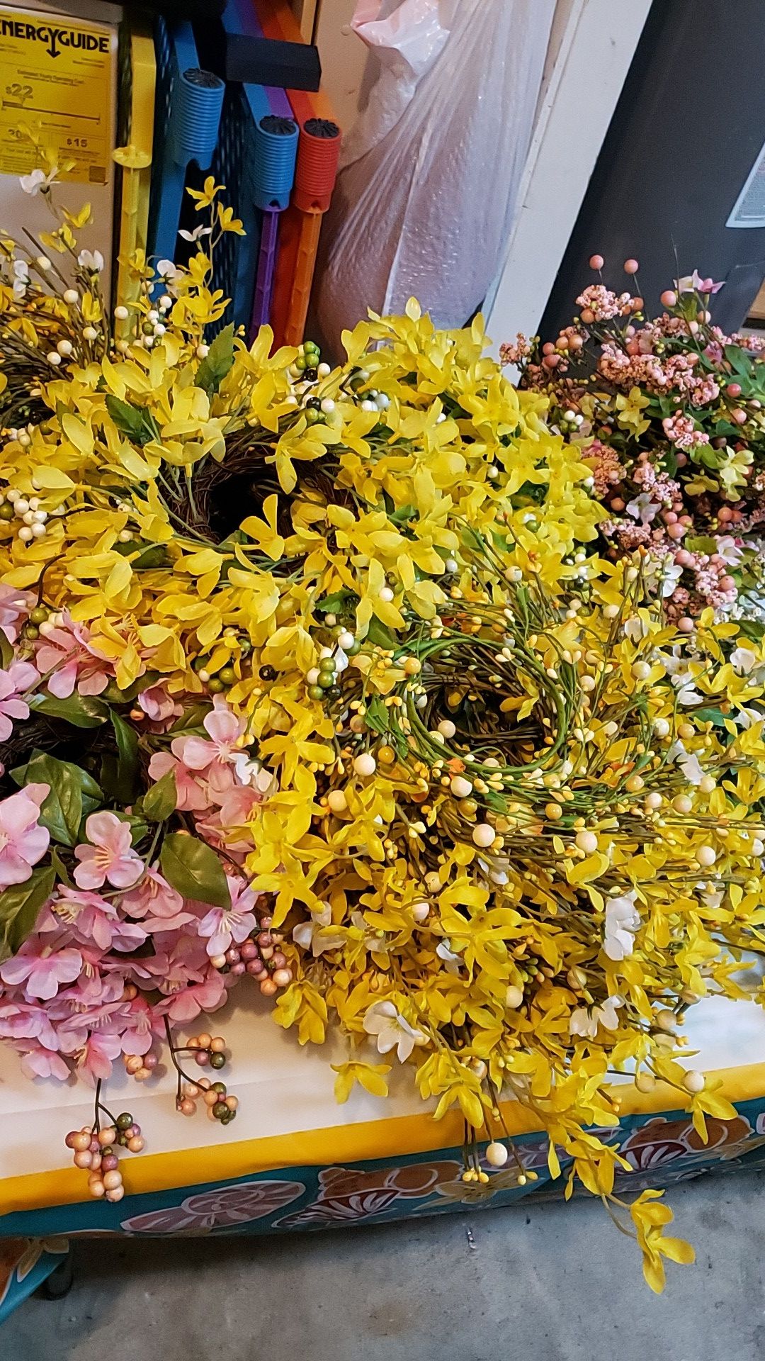 Artificial flower lot