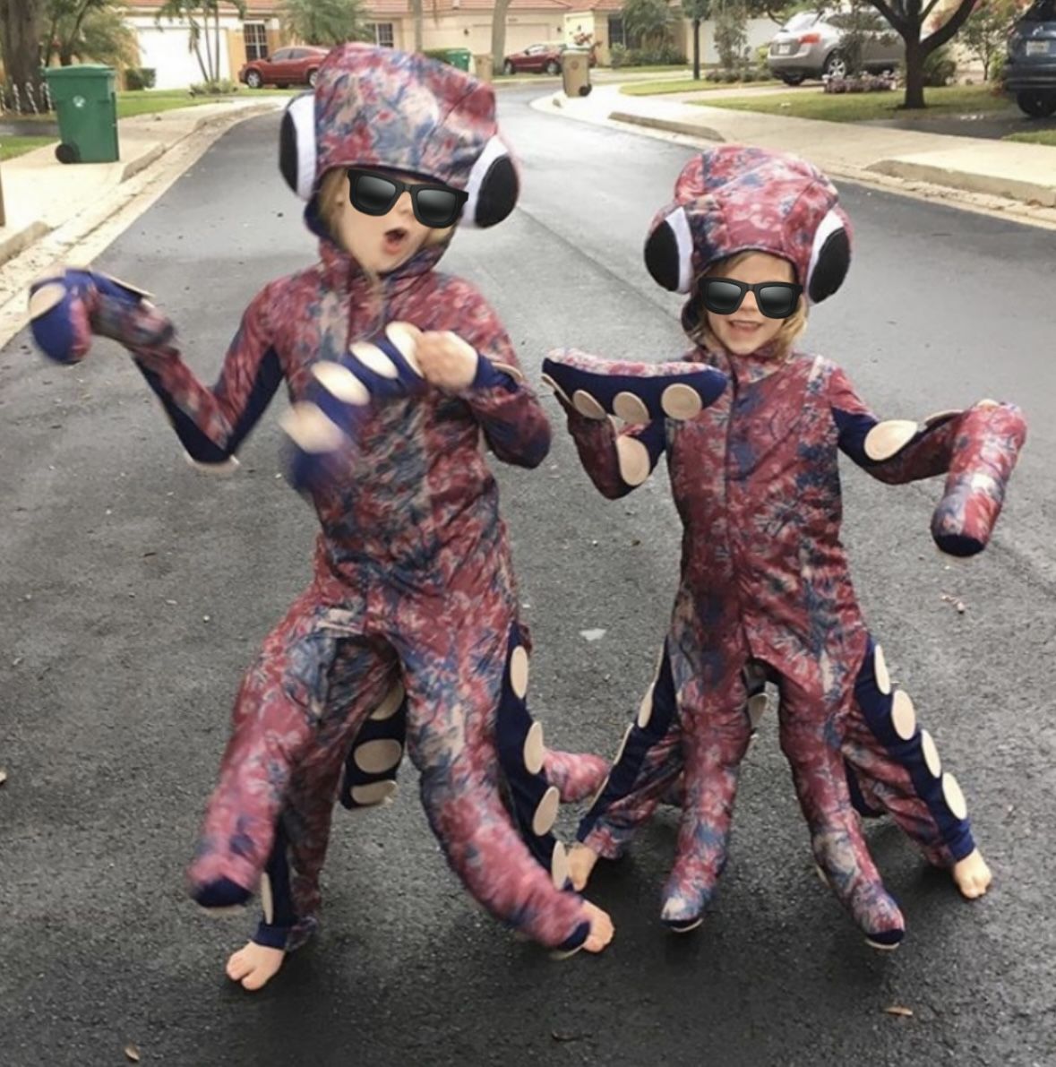 Kids Octopus Costume from Chasing Fireflies - Halloween + great for dress up too! Size 6 + 10