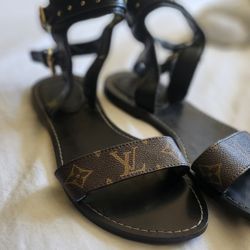Louis Vuitton Gladiator Sandals Size 8.5