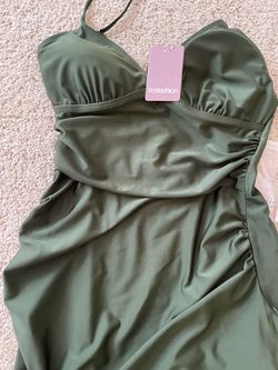 New Amazon women’s swimsuit size medium