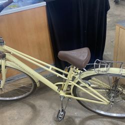 Schwinn Beach Cruiser 