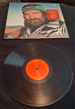 WILLIE NELSON VINYL