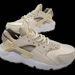 Nike Air Huarache  (634835-018) Women's Size: 8 M Usa