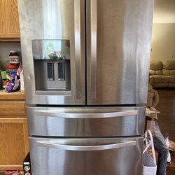 Refrigerator whirlpool