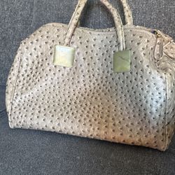 Medium Purse 