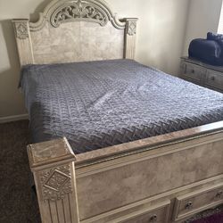 Bedroom Set