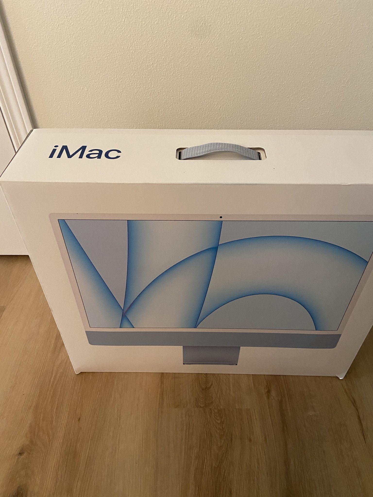 Apple Imac 24" M1 (2021)- 16GB RAM/256 GB SSD-Excellent Condition