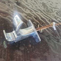 pacifier faucet single handle chrome Bathroom 