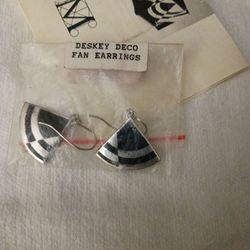 vintage sterling silver and black onyx geometrically inlay triangle double side hoop earrings